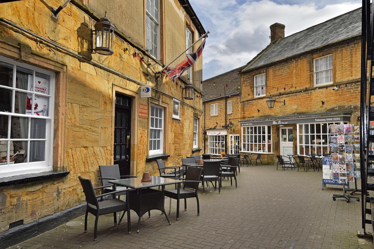 The George Hotel Crewkerne Luaran gambar